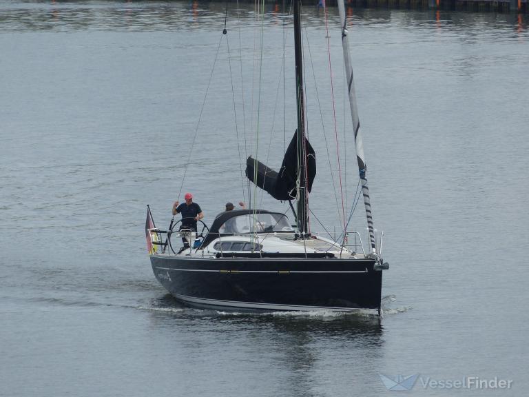 ship photo