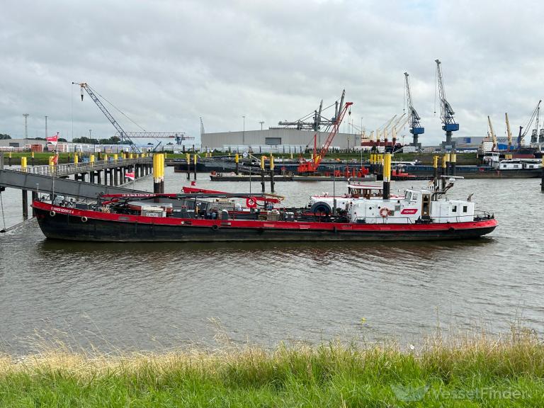 BUNKER SERVICE 4 photo