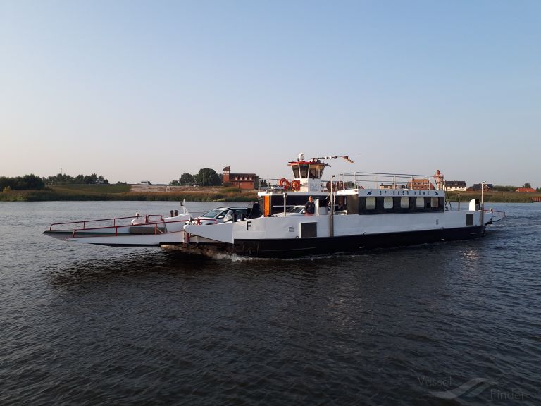 SPIEKER MOEWE photo