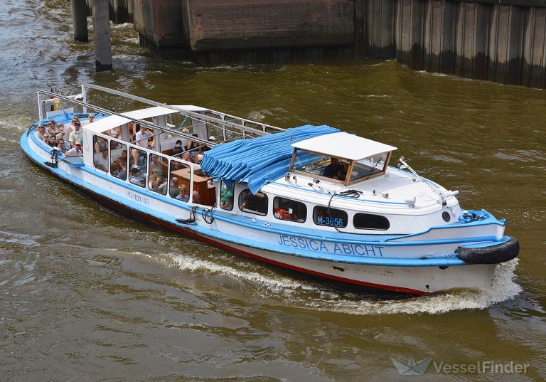 ship photo