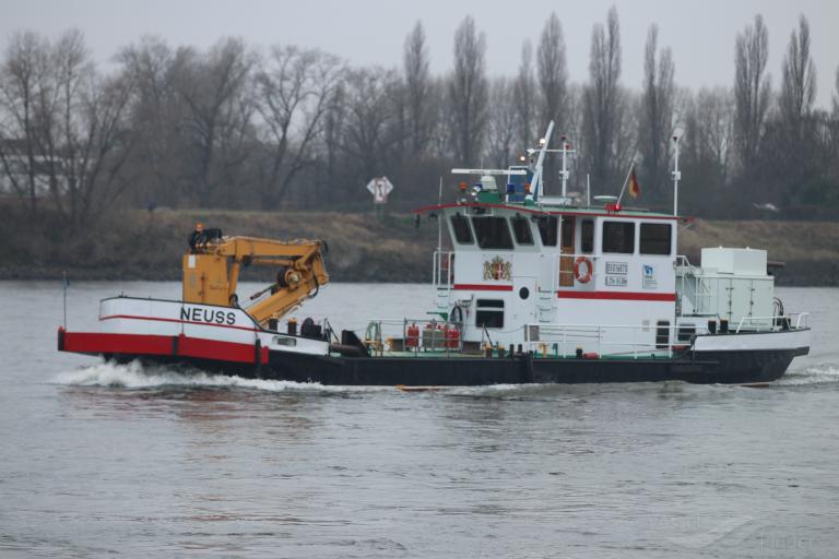 ship photo