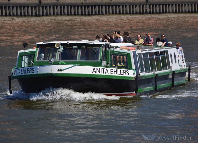 ANITA EHLERS photo