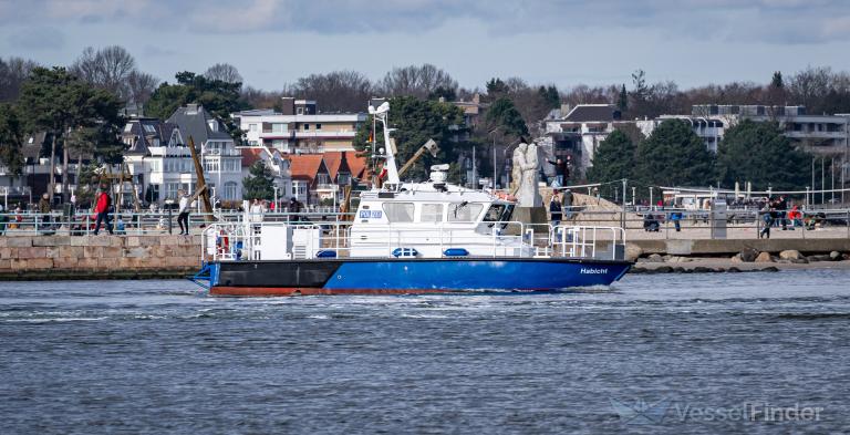 ship photo