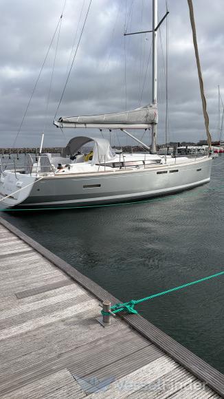 ship photo