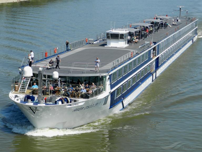 RIVER DISCOVERY II, Passenger ship - Details and current position ...