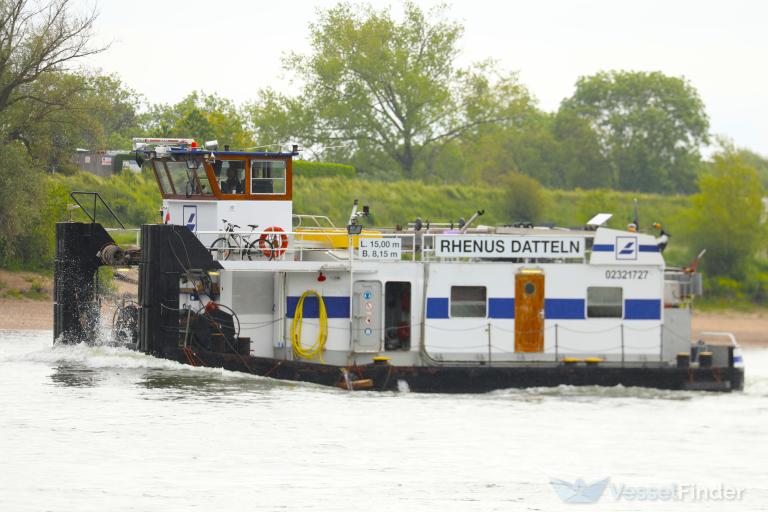 ship photo