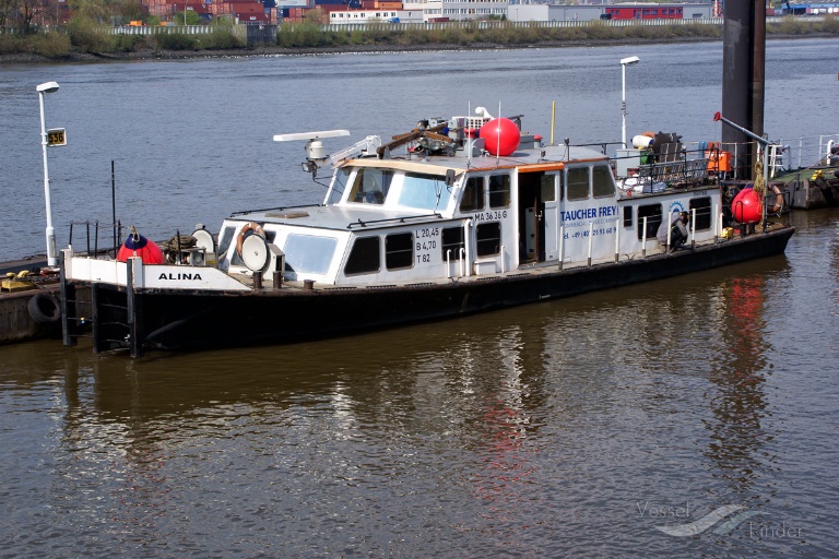 ship photo
