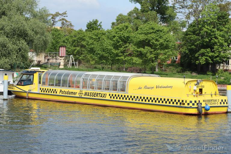 WASSERTAXI 3 photo