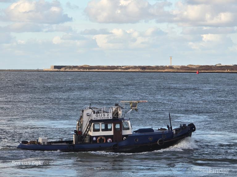 ship photo