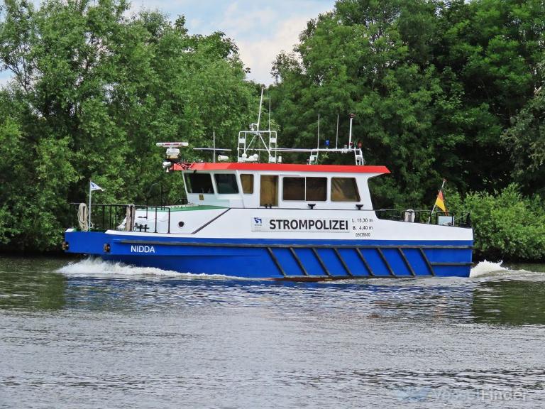 ship photo