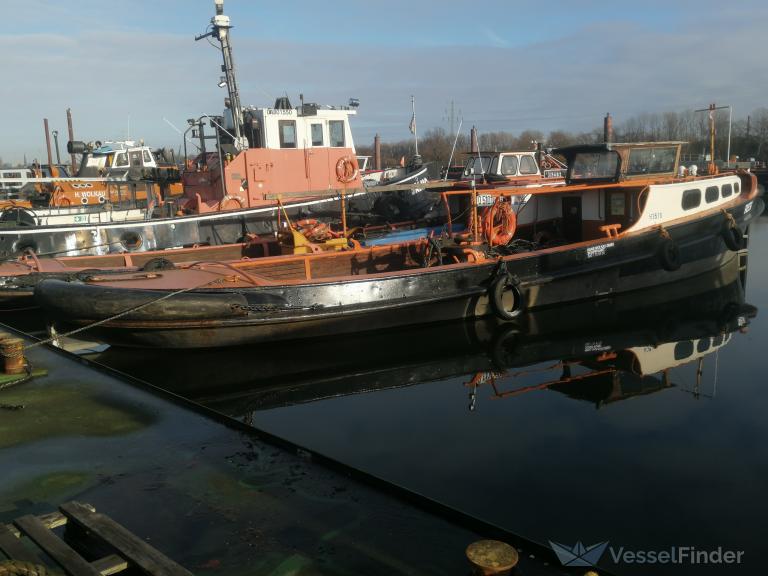 ship photo