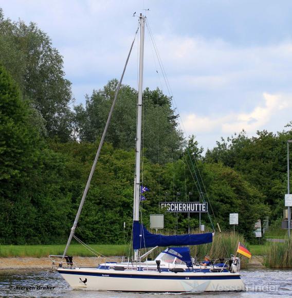 ship photo