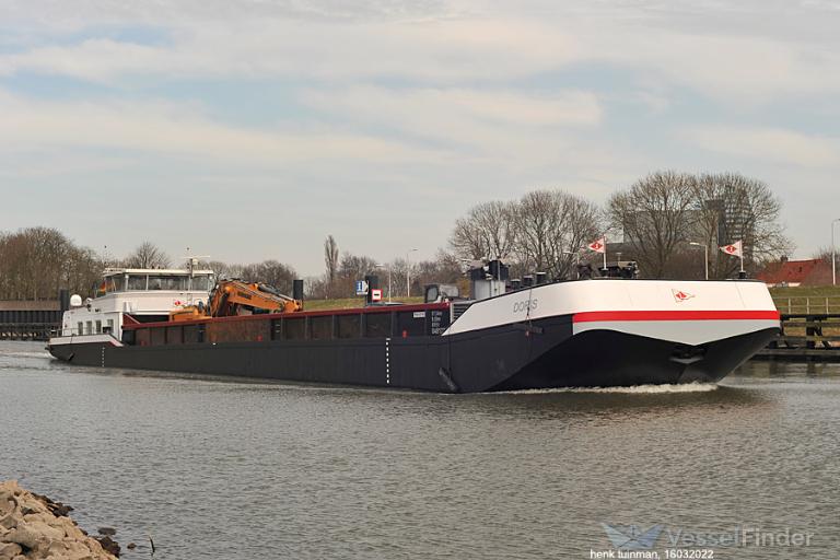 DORIS, Dredging or UW ops - Details and current position - MMSI ...