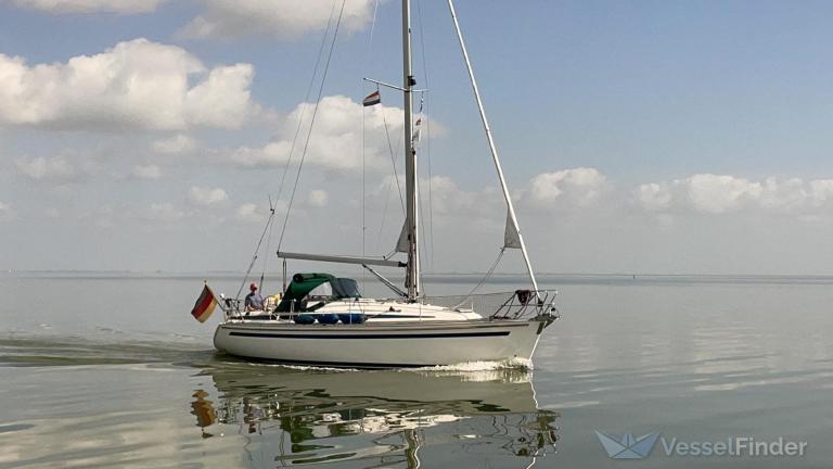 ship photo