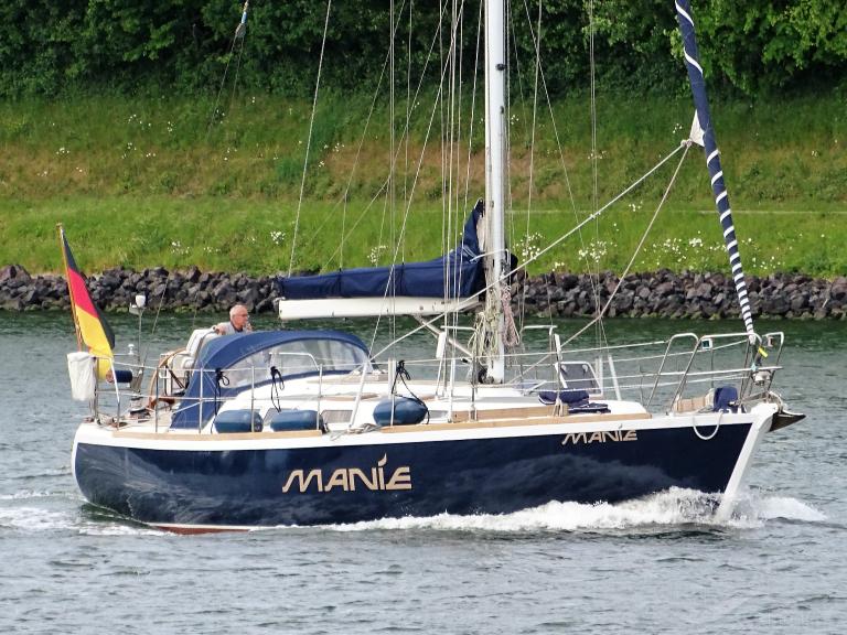 ship photo