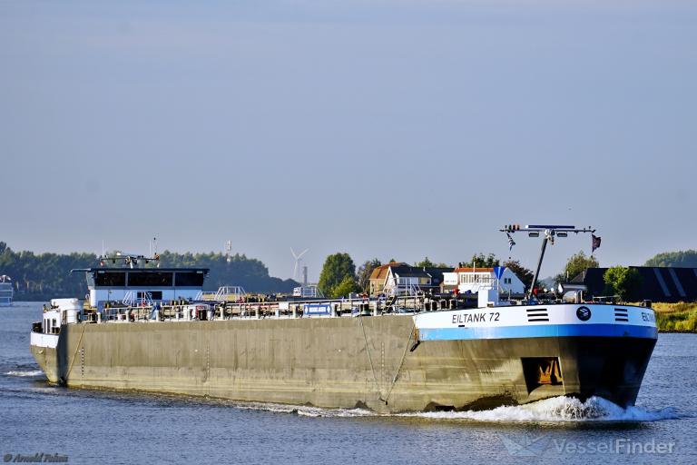 ship photo