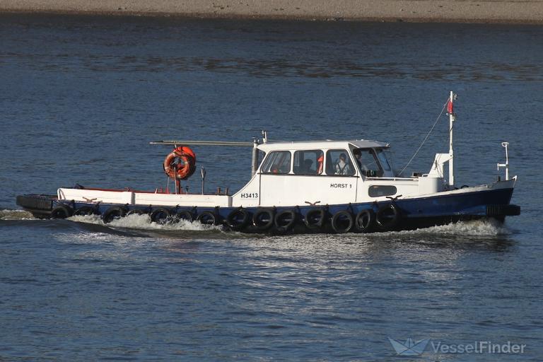 ship photo