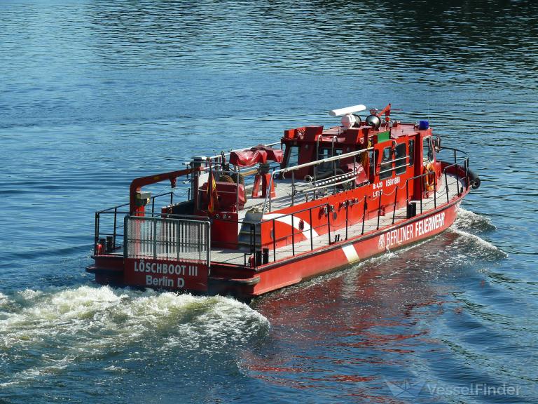 ship photo