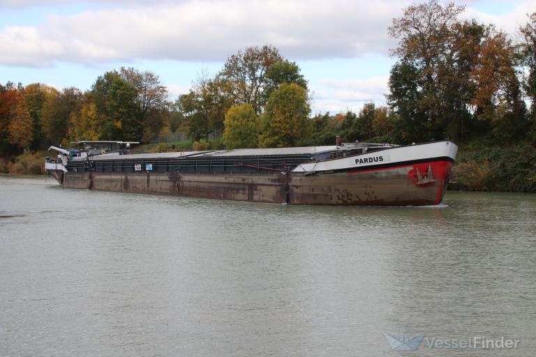 ship photo