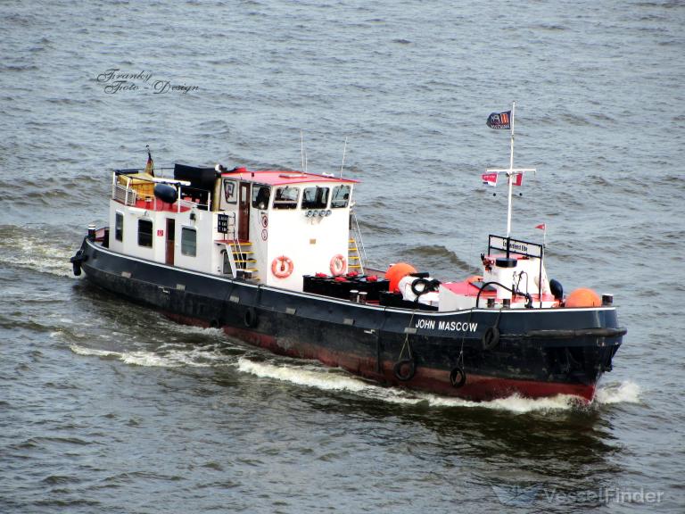 ship photo