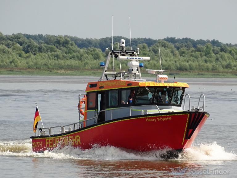 ship photo