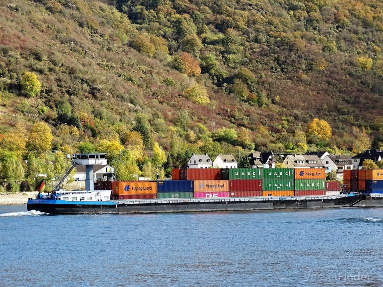 ship photo