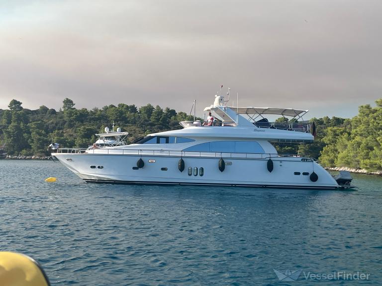 CALA LUNA photo