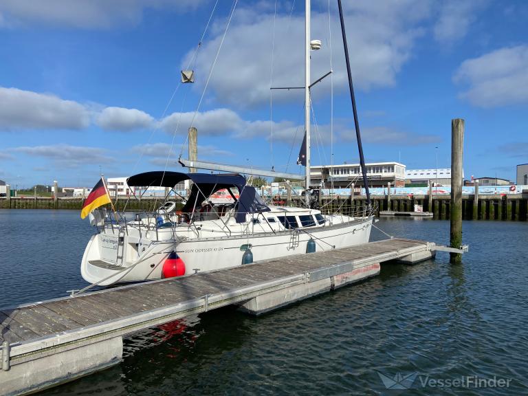 ship photo