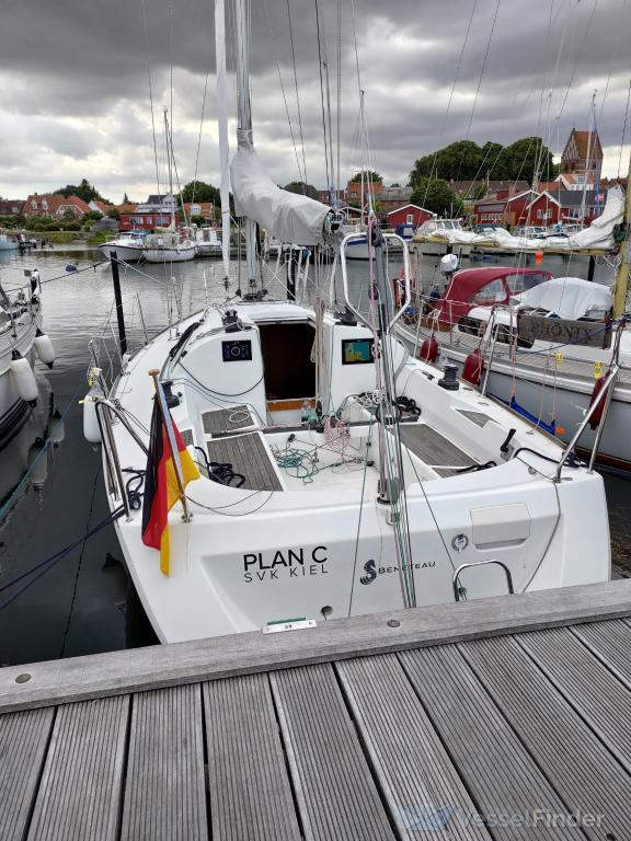 PLAN C, Pleasure craft - Details and current position - MMSI 211869910 ...