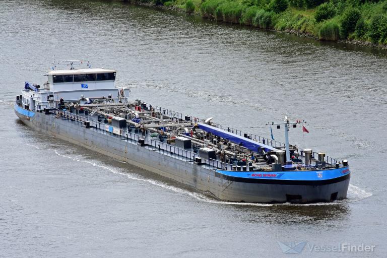 MICHAEL DEYMANN photo