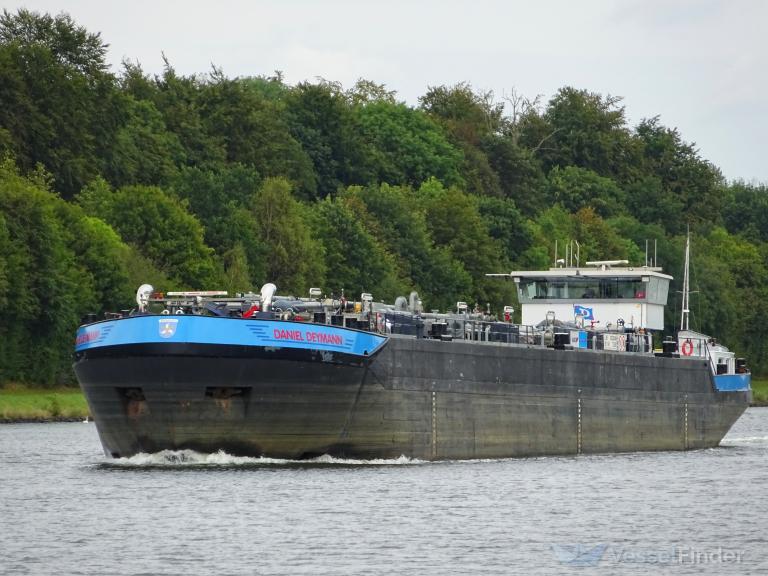 DANIEL DEYMANN photo