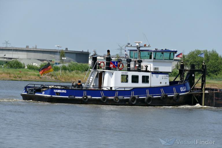 ship photo