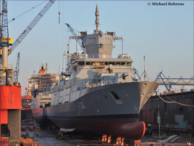 GERMAN WARSHIP F224