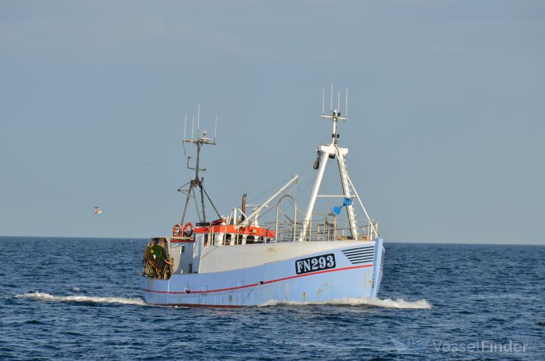 ship photo
