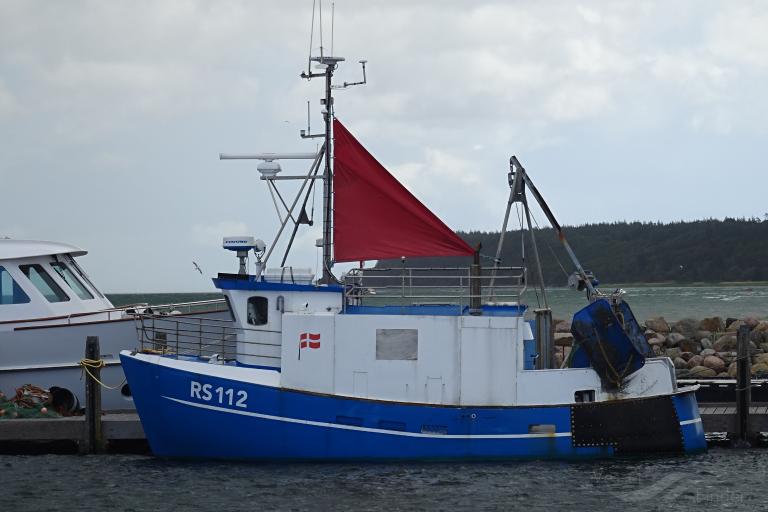 RS112 LILLE JUNE photo