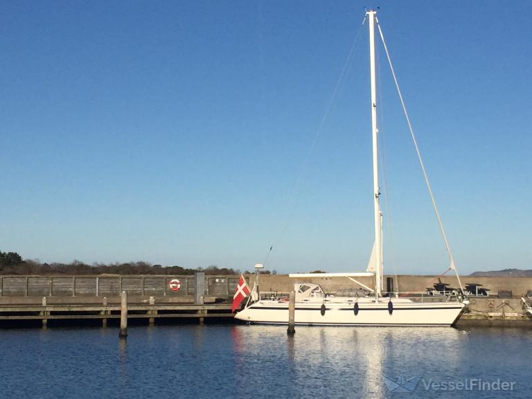 savannah-sailing-vessel-details-and-current-position-mmsi