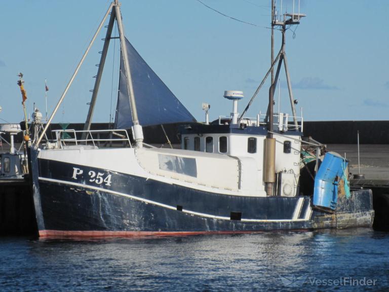 R254 KATRINE-KIM photo