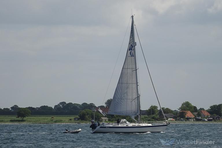 ship photo