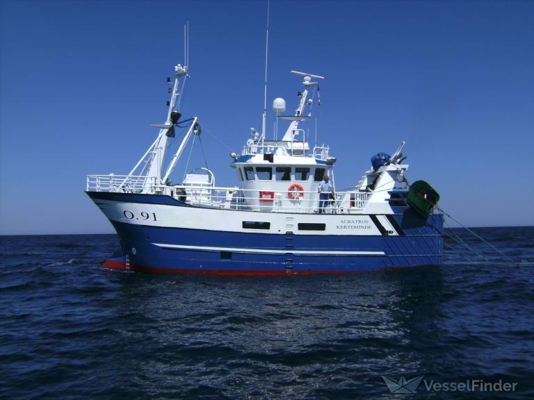 ship photo