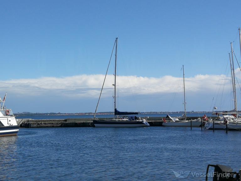 ship photo