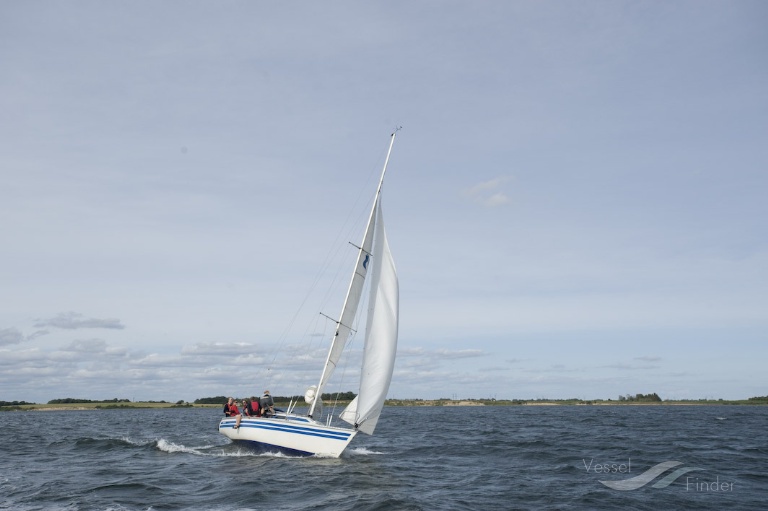ship photo