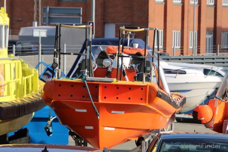 STB 7B 8, SAR - Details and current position - MMSI 219024983 ...