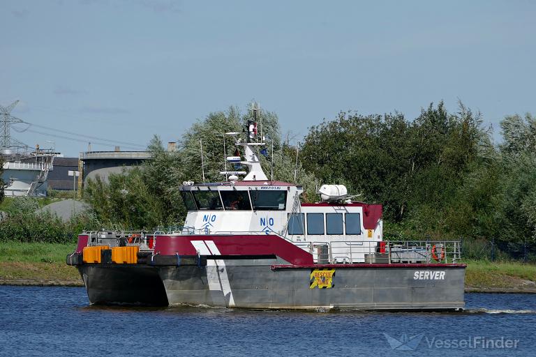 ship photo