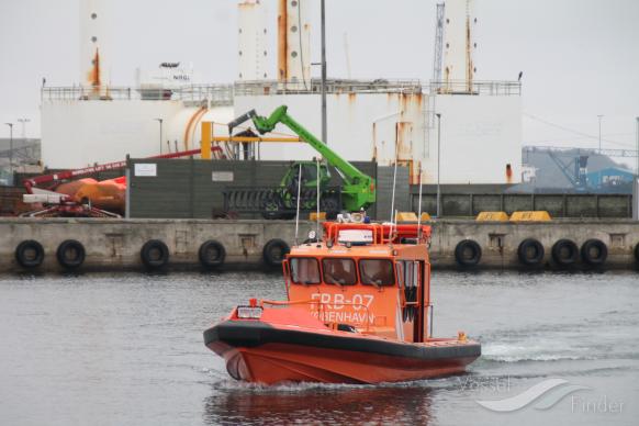ship photo