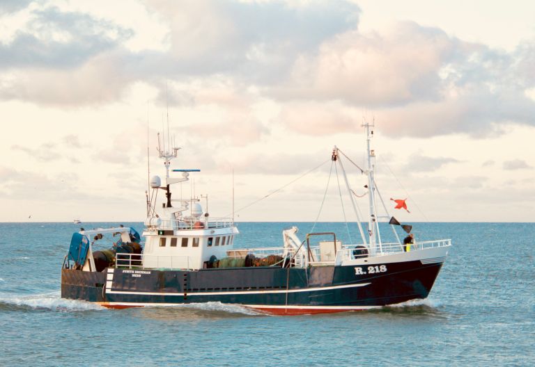 ship photo