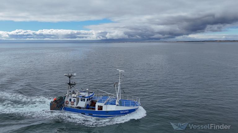 ship photo