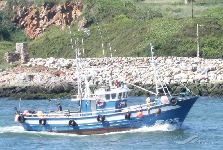 ship photo