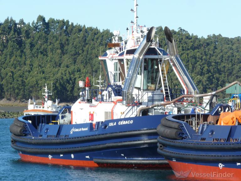 ship photo by Jan van der Pluijm