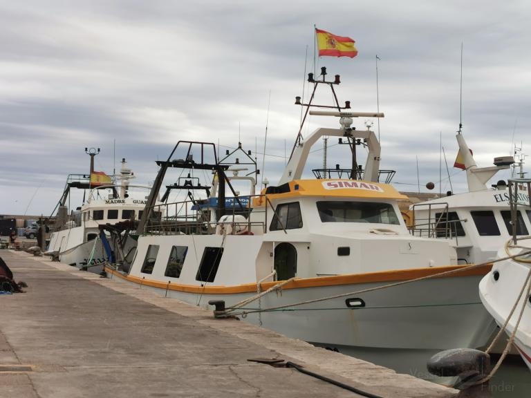 SIMAR, Fishing vessel - Details and current position - MMSI 224129890 ...