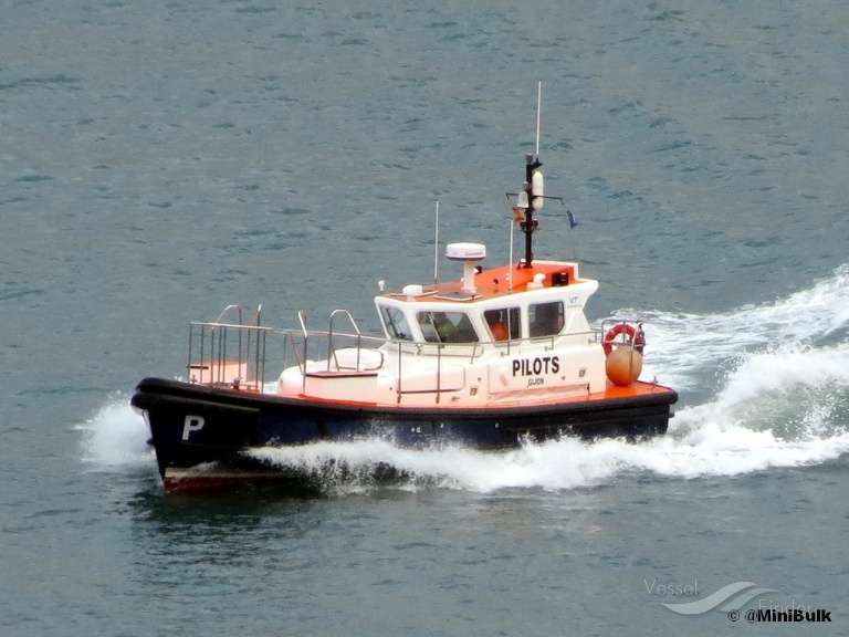 ship photo